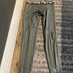 Boy's Youth Large Nike Pro Compression Tights